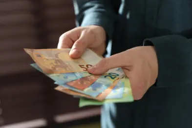 Atsiėmėte pinigus iš II pensijų pakopos – kas toliau? Ekspertai įspėja apie dažniausią klaidą