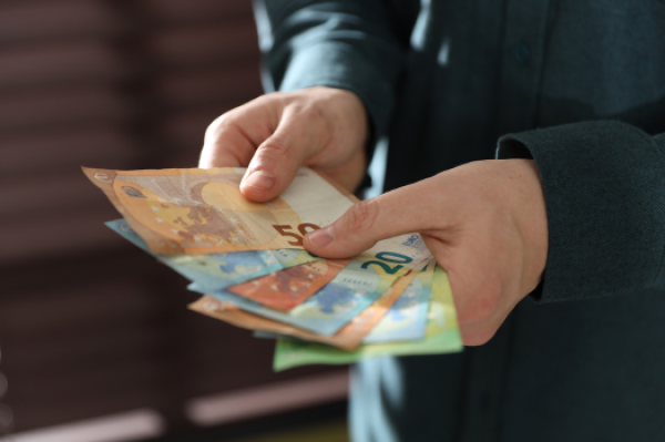 Atsiėmėte pinigus iš II pensijų pakopos – kas toliau? Ekspertai įspėja apie dažniausią klaidą